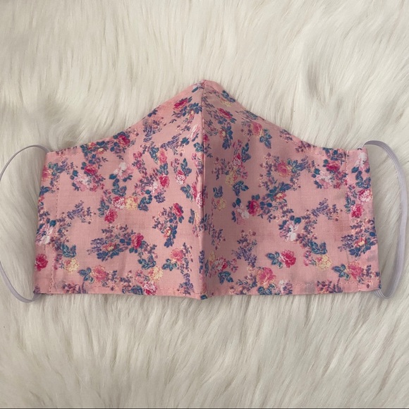 SOLD LoveShackFancy x Target Camille Face Mask - Picture 3 of 8